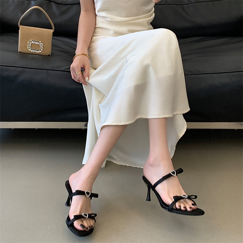 Sexy Open Toe High Heel Slippers with Rhinestone Bow and One-Strap for Women Summer 2026 - Image 4